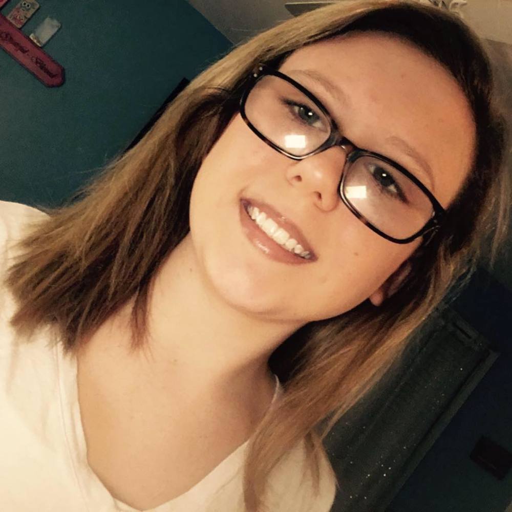Meet your Posher, Heidi